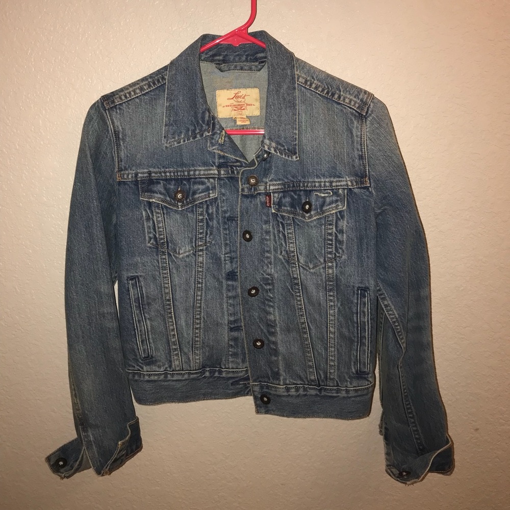 Levi’s Jean Jack from Urban Outfitters
